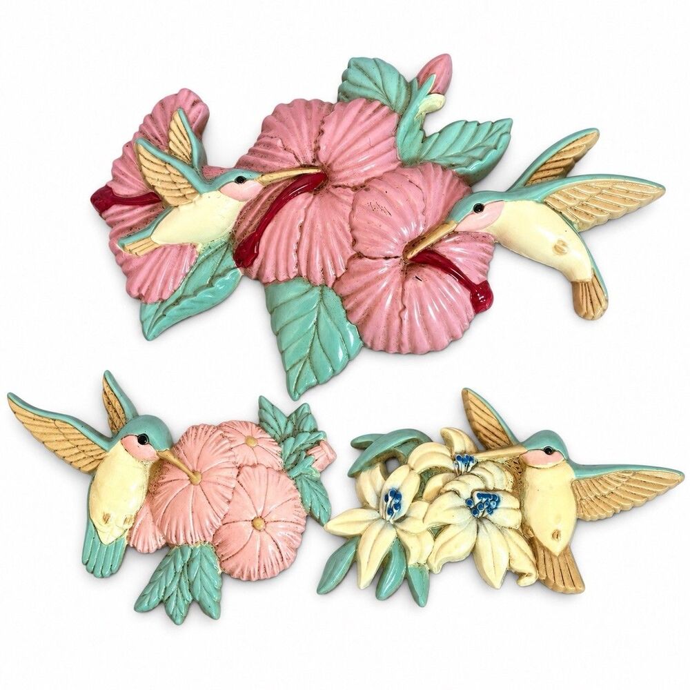 Vintage Burwood Hummingbird Flower Wall Plaques Set 3 Pastel Pink Blue USA Decor